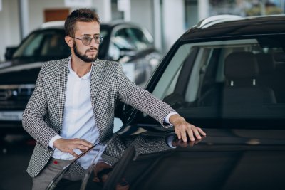 Waar moet je op letten als je je leaseauto alleen zakelijk gebruikt?