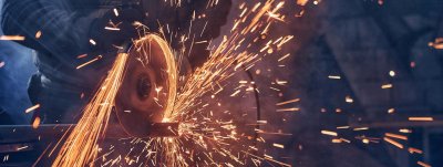 Wanneer metalen onderdelen met elkaar in aanraking komen